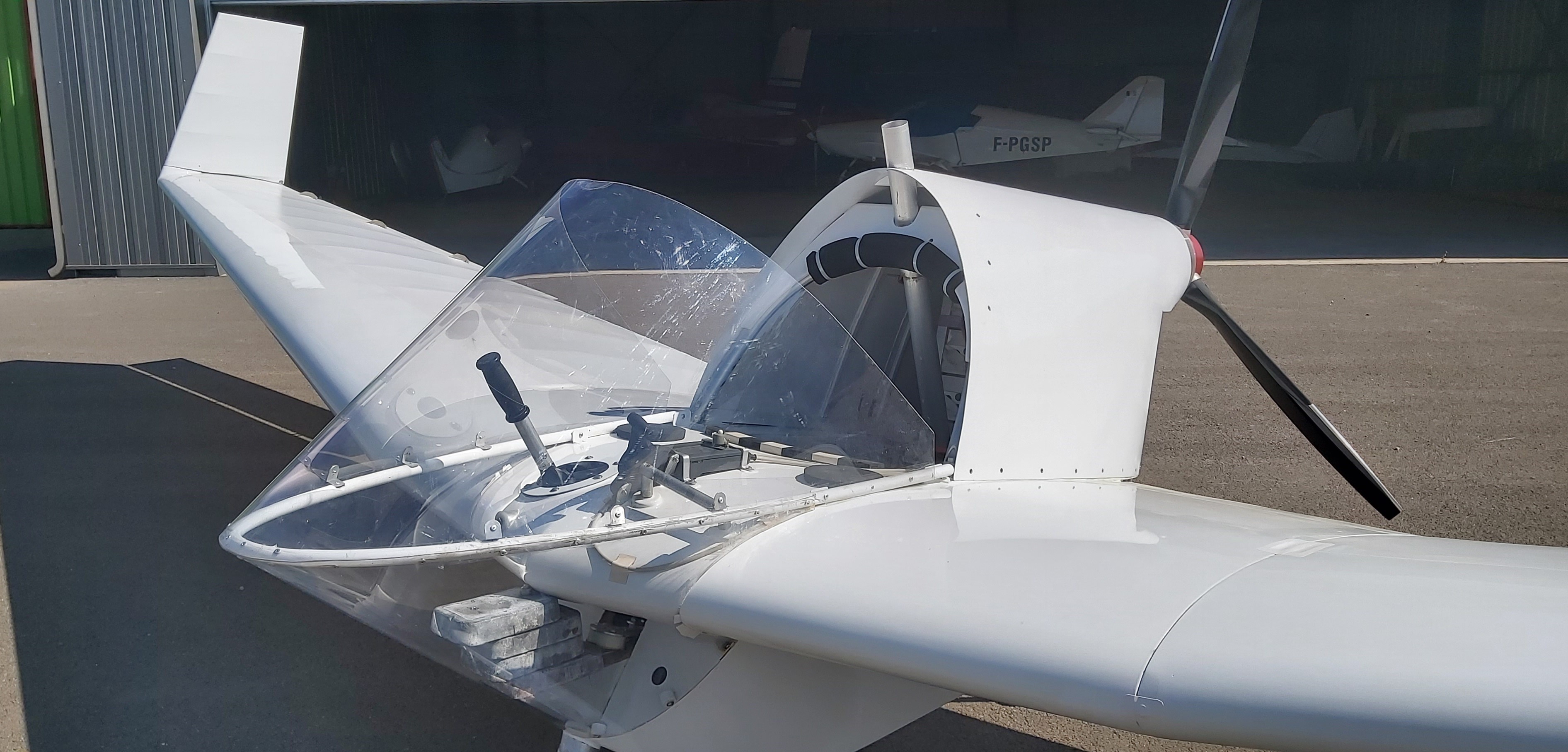 ulm occasion  -  - Mitchell wing